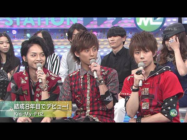Kis-My-Ft2 - Everybody Go + Talk (Music Station - 2011.07.22).ts_20110723_010150.jpg