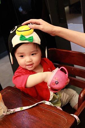 寶妞在台北陶板屋提前慶生09-20-13(9).JPG