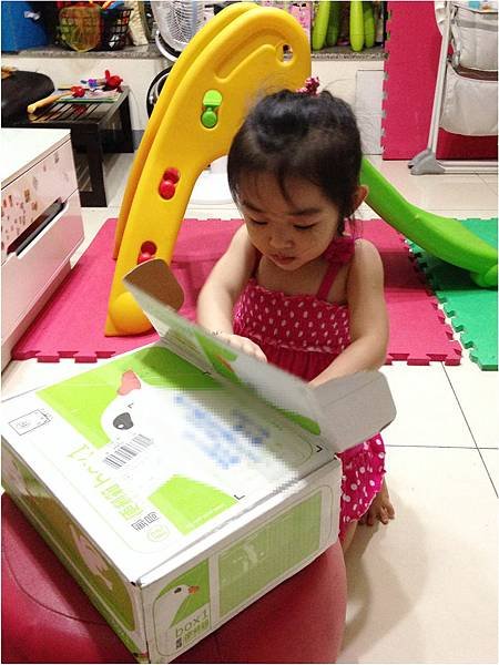 寶妞姑姑の麵包超人生日禮物_081315(1).jpg