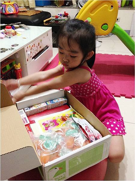 寶妞姑姑の麵包超人生日禮物_081315(3).jpg