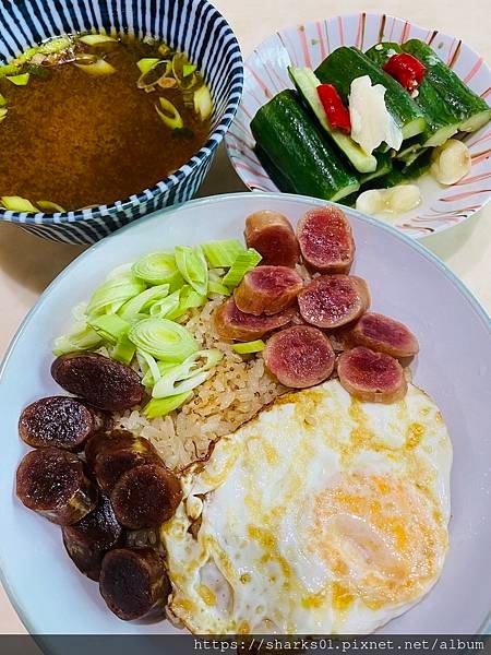 0606臘腸飯.JPG