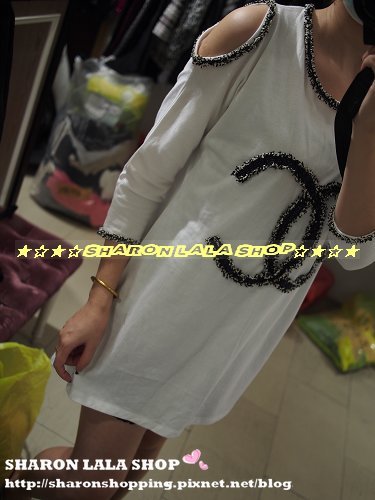 314.韓毛尼邊小香上衣 $1230 黑 白