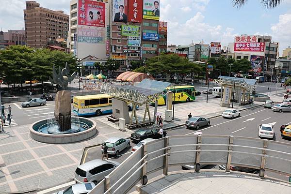 103年08月09日與治平兒搭火車環島二日遊_18-彰化火車站.JPG