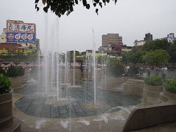 20120415-73
