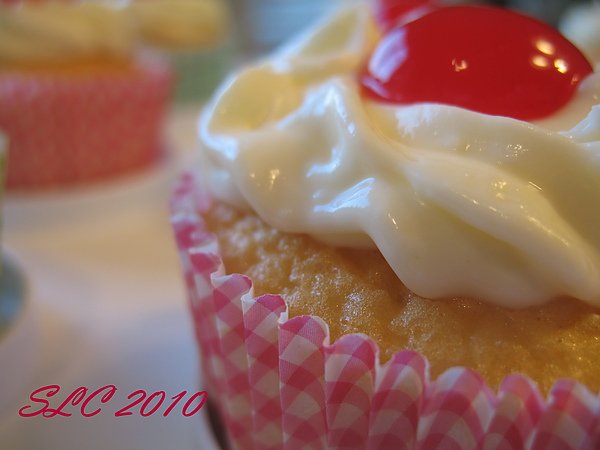 cup cake 1.jpg