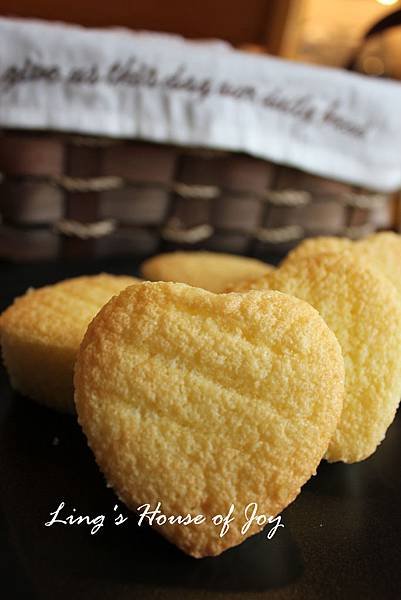 heart shape cake 3.jpg