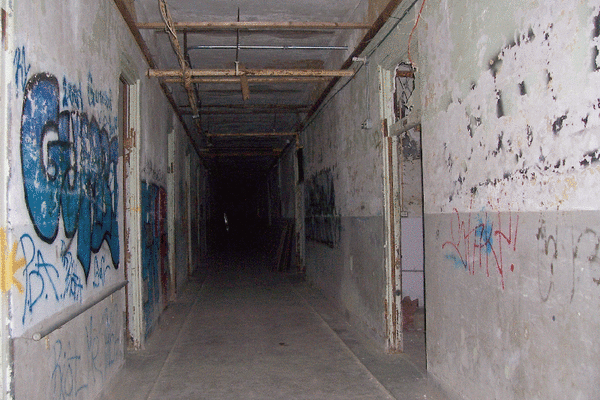 hallway.gif