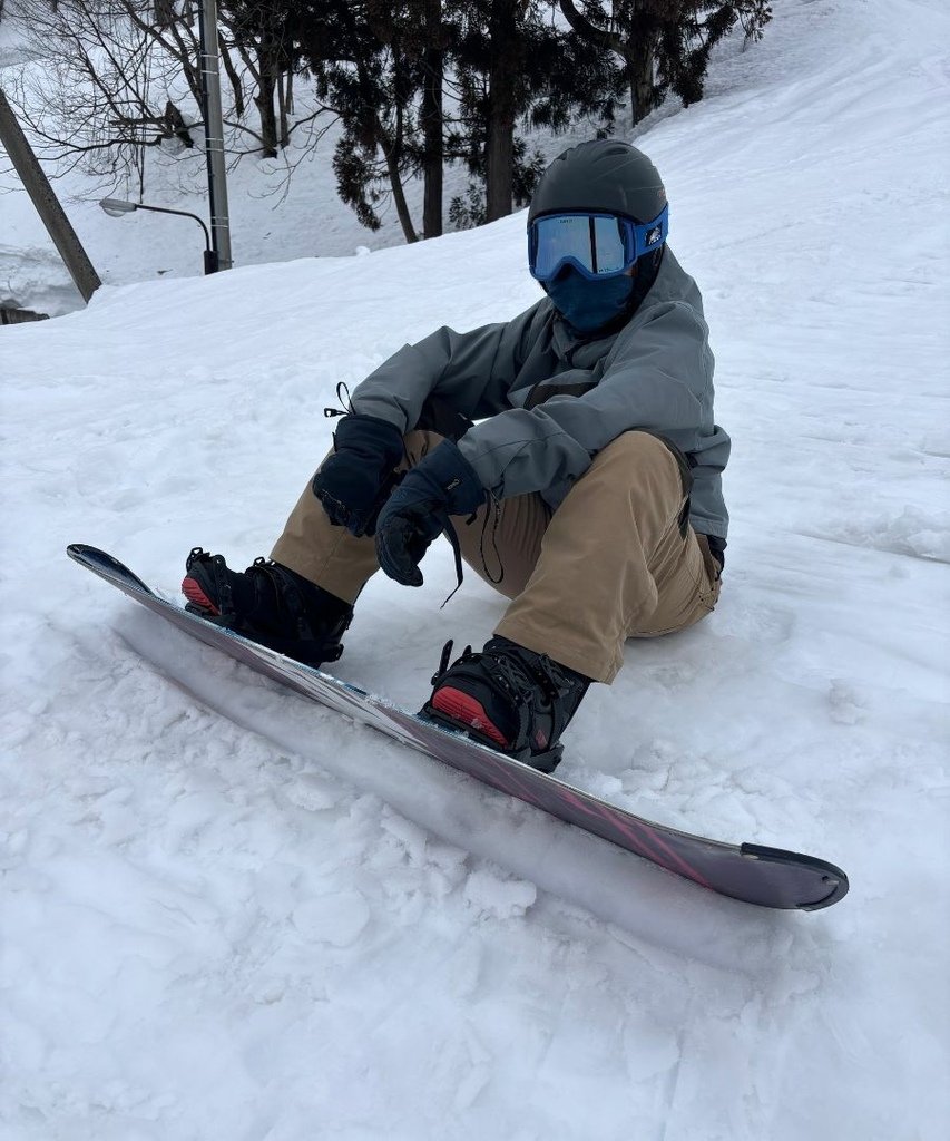 滑雪初體驗 越後湯澤 | 設備翻新的石打丸山滑雪場，即使不滑