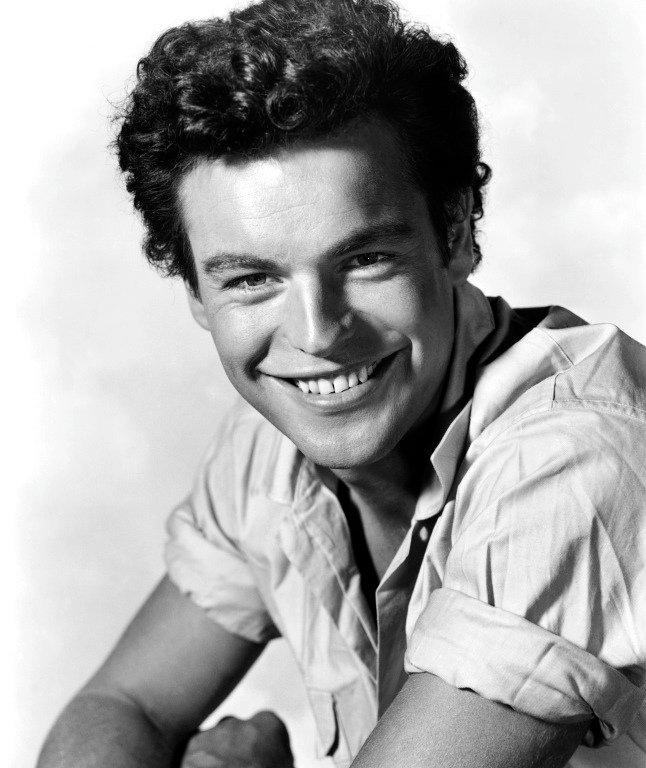 Robert-Wagner-003.jpg