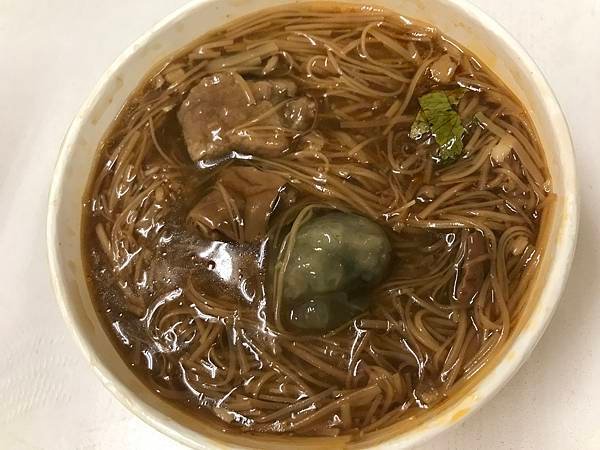 【台北】松山區必遊景點NO.1，網路推薦美食打卡