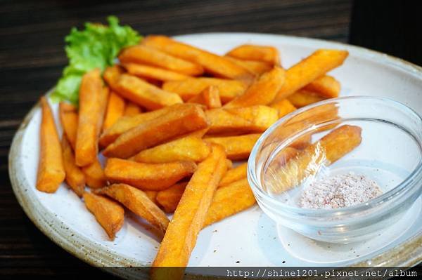 大直水舞饌  美麗華附近約會、聚餐氣氛餐廳