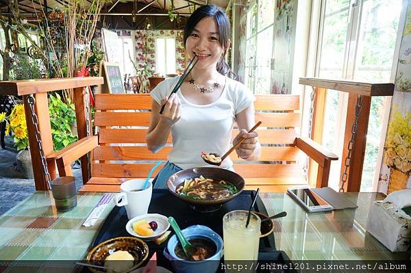 南投集集特色餐廳 漂流木景觀餐廳