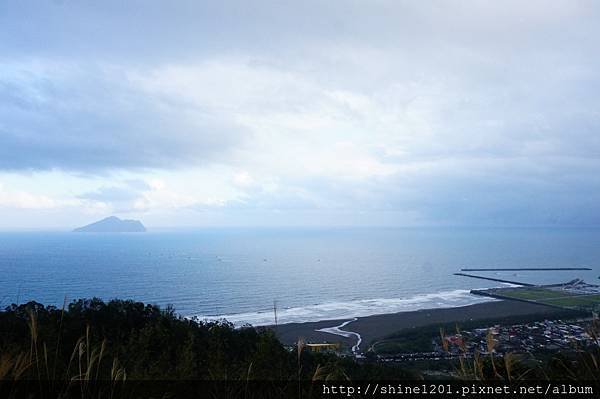 宜蘭景點 金車伯朗咖啡城堡 眺望龜山島