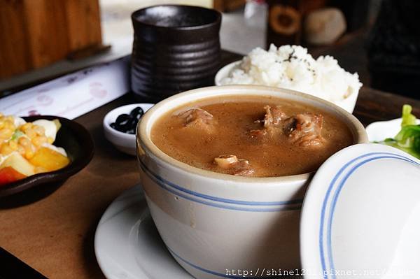 【苗栗景觀餐廳】山行玫瑰.南庄美食景觀餐廳.民宿