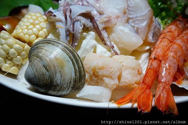 內湖美食 鼎膾一品涮涮鍋,日式料理.鍋物