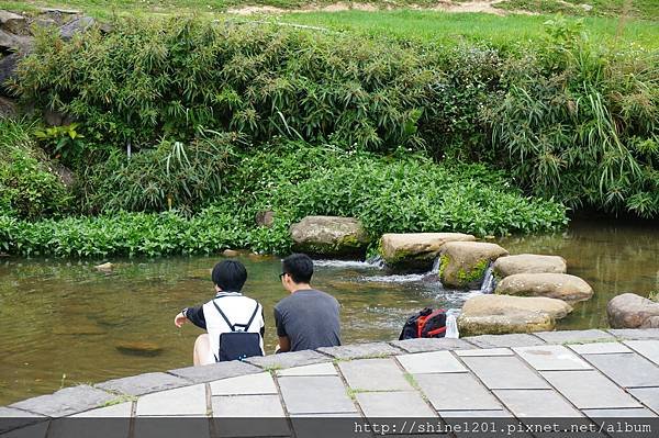 內湖景點大溝溪親水公園、白石湖吊橋