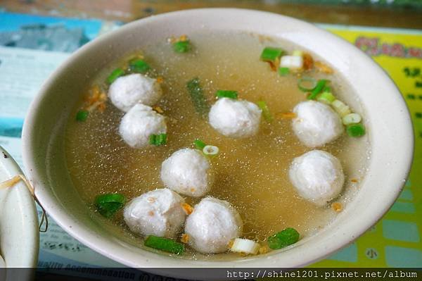 【墾丁海景美食】萬里桐阿嬤麵店，給你最好的海景，異國般的美麗秘境