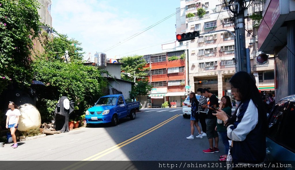 台中旅遊景點 大里龍貓車站 善聽空間