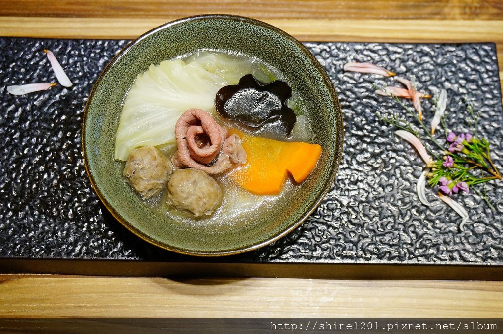 新莊美食 婧shabu 火鍋  新莊副都心附近美食 頭前國中附近美食