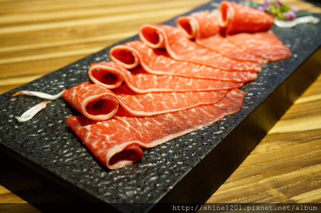 新莊美食 婧shabu 火鍋  新莊副都心附近美食 頭前國中附近美食