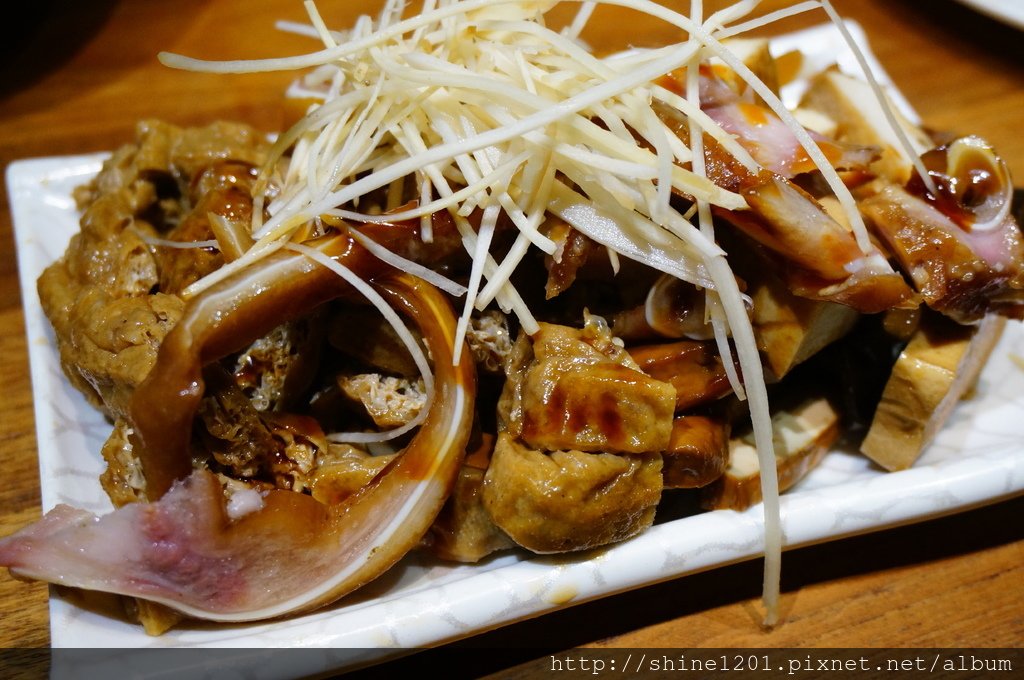 中正區美食 雙月食品社 善導寺站美食 台北麻油雞 何首烏雞湯 補湯