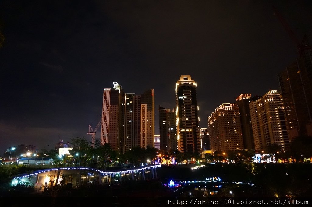 【台中旅遊-台灣觀光巴士】高美濕地-清水風車大道.阿聰師甜點DIY.尋訪夜景