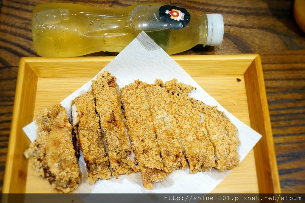 三重美食 信義A11美食 炸去啃 市政府站美食.高雄美食.台南美食 台北鹽酥雞