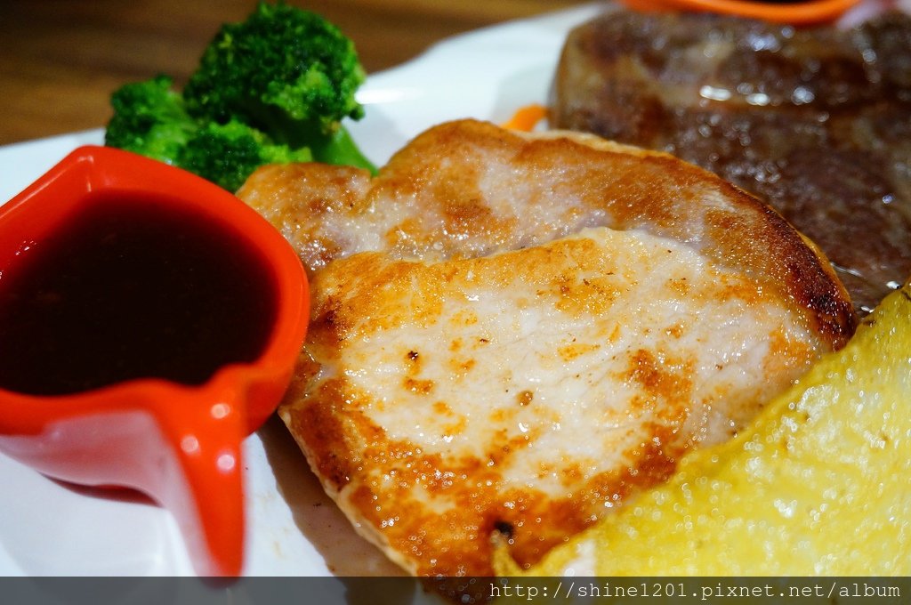 義汁小豬義大利麵牛排 新莊美食.中和美食