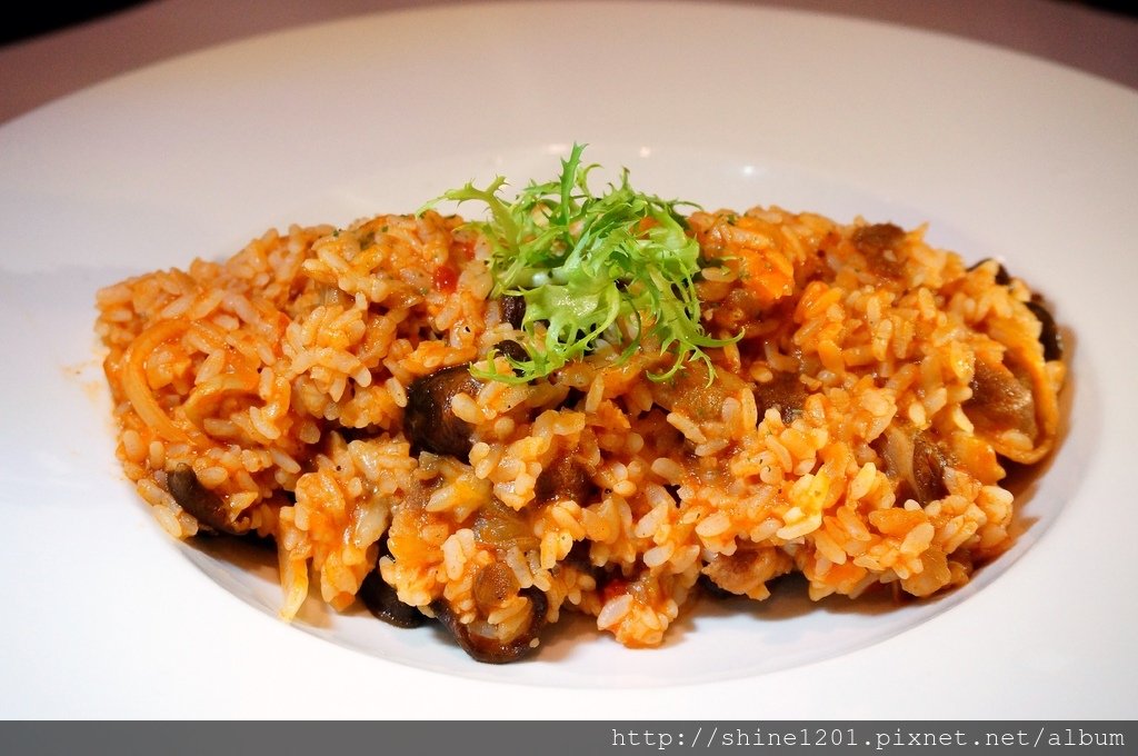 鬍子叔叔義麵工坊 新莊板橋美食聚餐 新莊板橋牛排.義大利麵美食