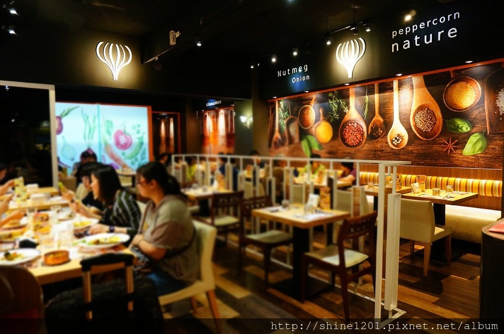 魔法咖哩台北站前店｜台北車站美食.台北咖哩推薦