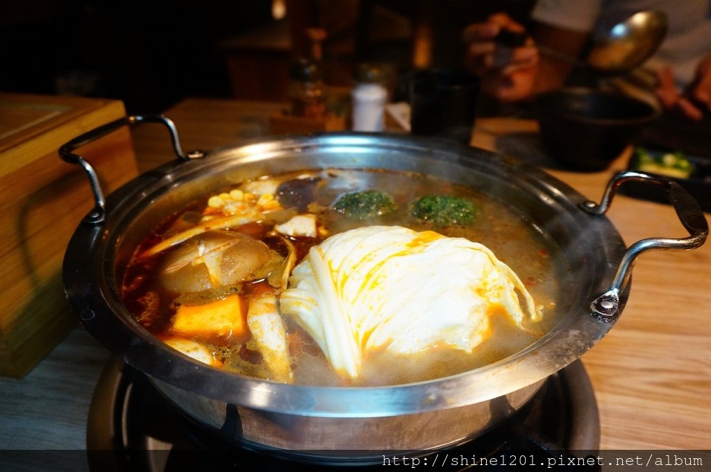 蘆洲美食.燒肉吃到飽｜千兵衛日式燒肉鍋物.質感火烤兩吃.啤酒喝到飽