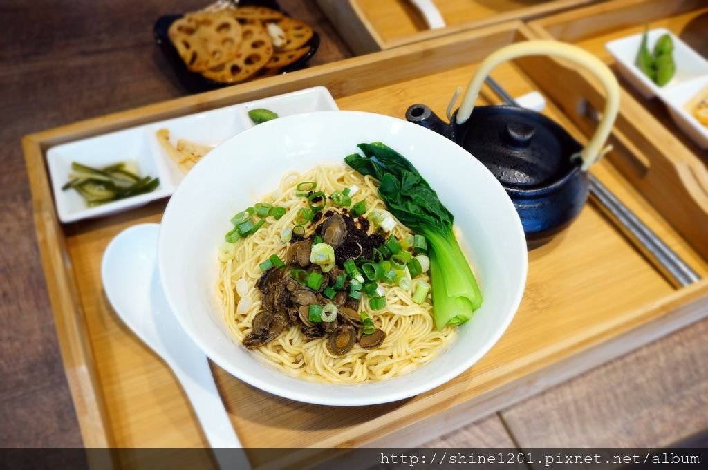 曾蒙牛職人麵舖｜土城牛肉麵.土城美食.土城外送