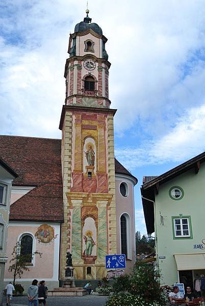 聖彼得與聖保羅天主教堂(Pfarrkirche St. Peter und Paul）