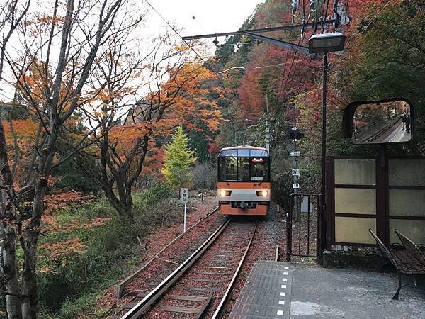 電車.JPG