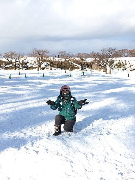 玩雪.JPG