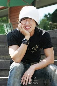 MinWoo 13.jpg