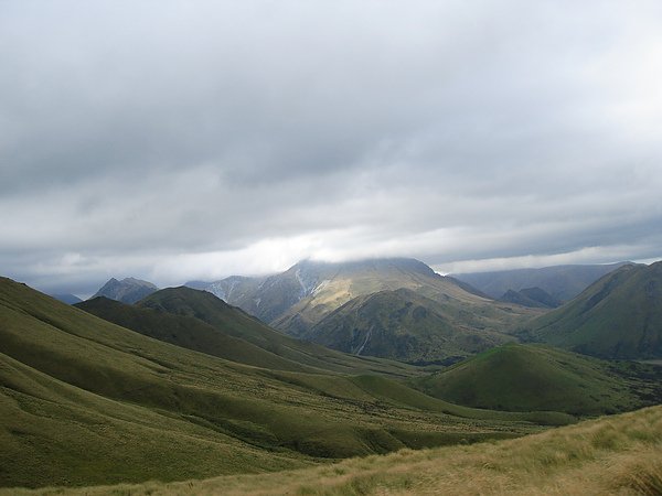 前進Danseys Pass