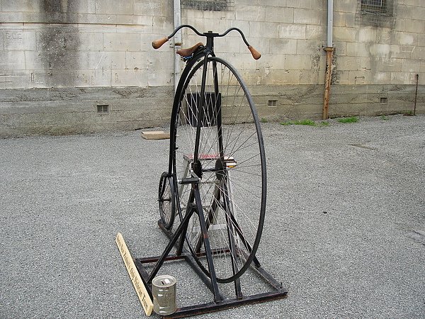 這玩意叫Penny Farthing