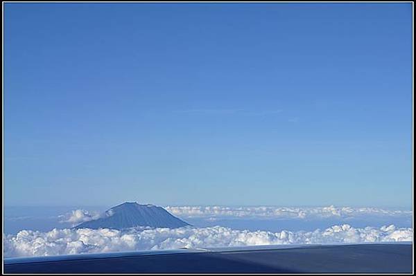 阿貢火山.jpg