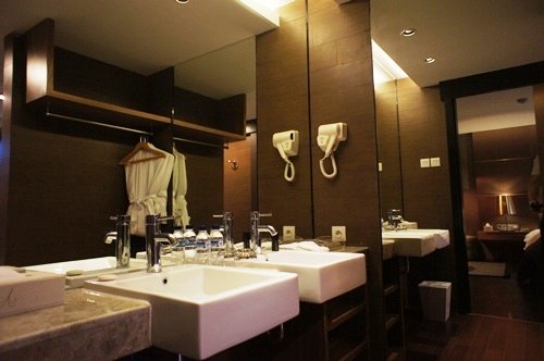 amaroossa suite
