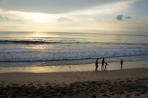 Sunset Beach Bar&amp;Grill