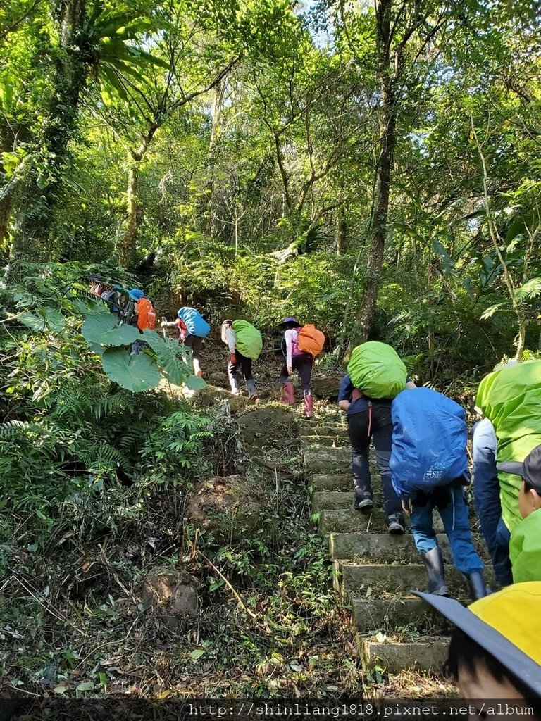 親子登山 聖家山莊 筆架山 山羊洞 登山