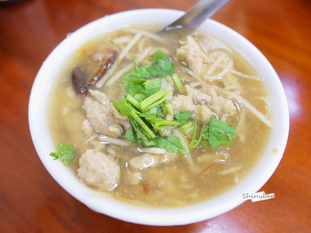 台北大同—龍緣滷肉飯｜來一份充滿古早味五香肉捲和香甜肉羹｜雙