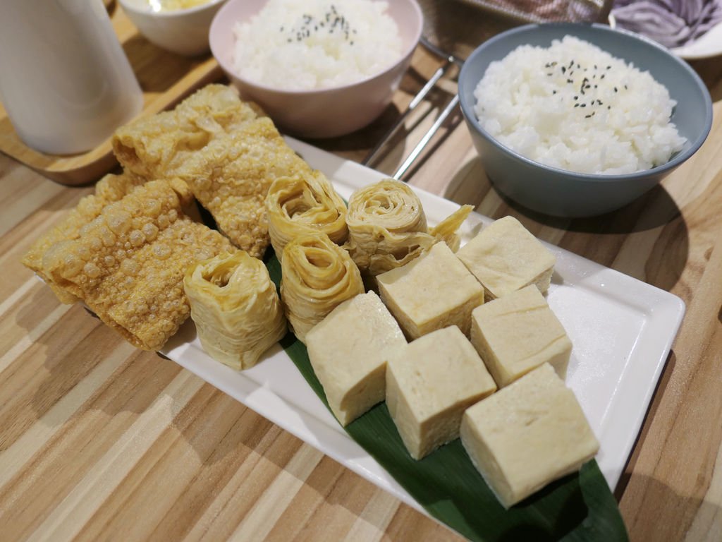 台北中山—汆食 作伙鍋｜汆一鍋真實與純粹 親子友善餐廳推薦｜