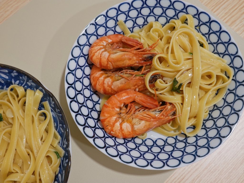 食譜｜蒜味鮮蝦義大利麵Garlic Shrimp Pasta