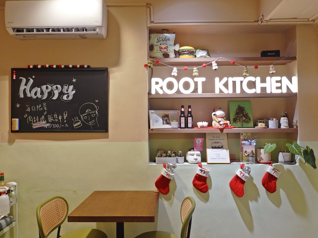 新北新店—Root Kitchen美式漢堡｜超人氣漢堡餐車 