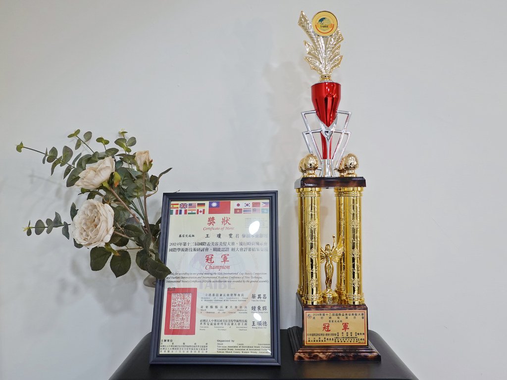 新北中和—Bonnie韓國韓式半永久紋繡｜霧眉冠軍施展超自然