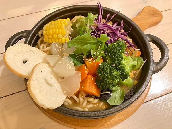 素食探店_【屏東：米可咖啡】葷素餐廳 咖哩料理