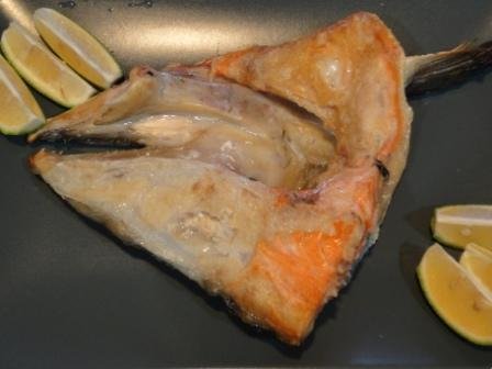 烤鮭魚頭.JPG
