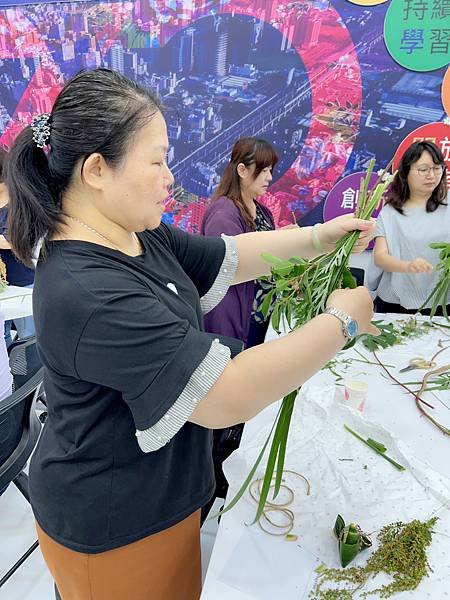 【歲時節氣花藝】- 團體課程-端午花藝